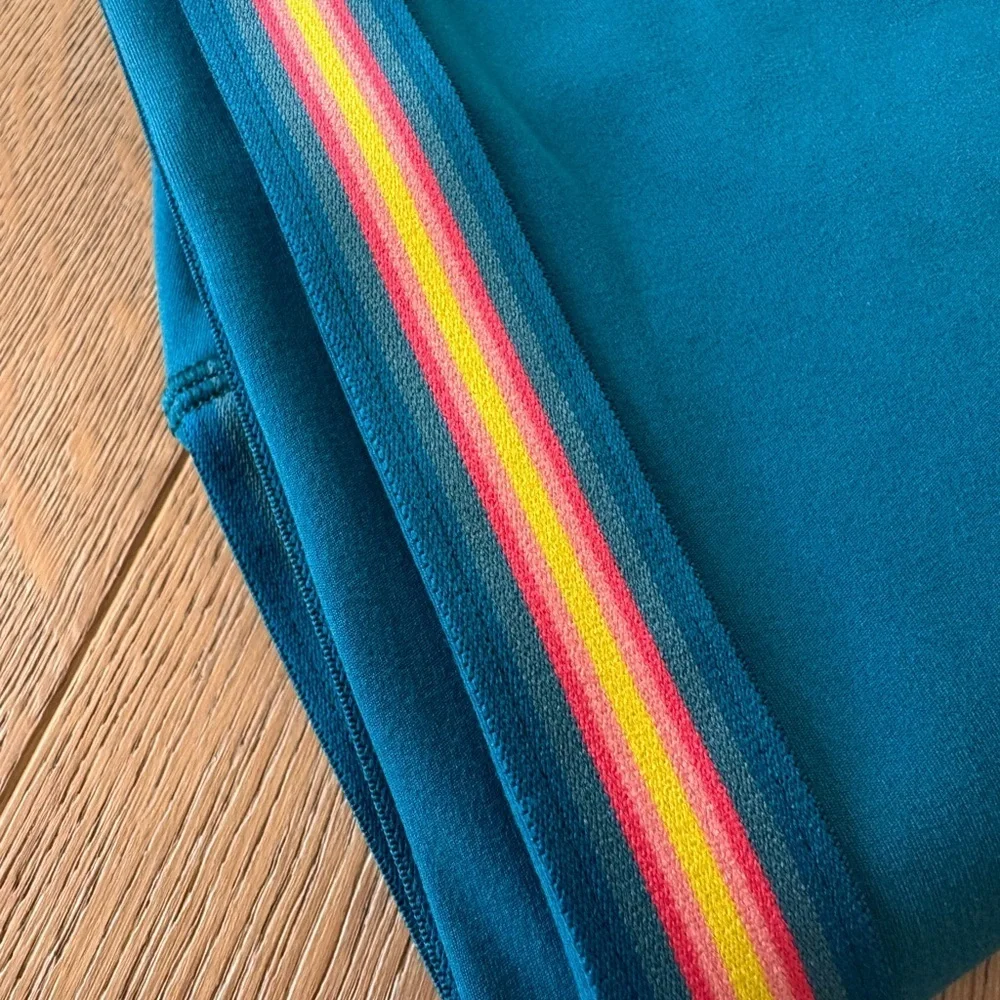 NWT Spiritual Gangster Ada Dream Tech Side Stripe Legging in Dark Turquoise
